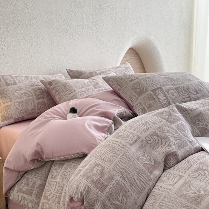 91家纺网 家纺一手货源 找家纺 小叮当家纺仓储工厂店 2025新款秋冬(买家秀 不断货)A类亲肤全棉纯棉色织水洗三层纱提花纯棉四件套 棕榈韵致-棕