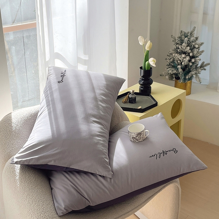 91家纺网 家纺一手货源 找家纺 小叮当家纺仓储工厂店 2025新款(买家秀不断货)A类母婴及全棉纯棉水洗棉刺绣贴布绣四件套--初恋系列 迷雾灰+高级灰