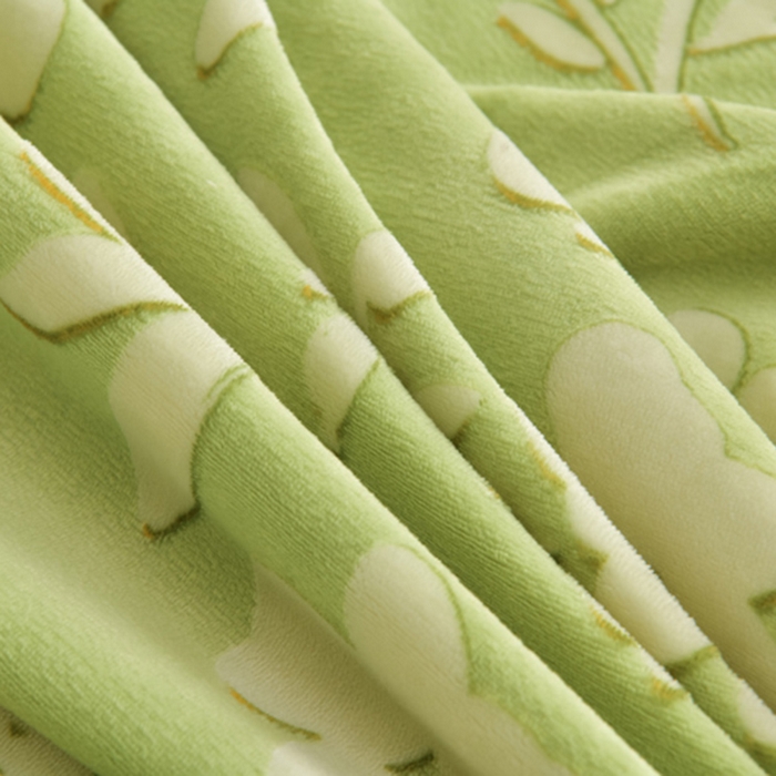 91家纺网 家纺一手货源 找家纺 畅畅家纺 2025新款亲肤舒适冬季保暖8斤重牛奶绒6D雕花绒床单四件套 花霏