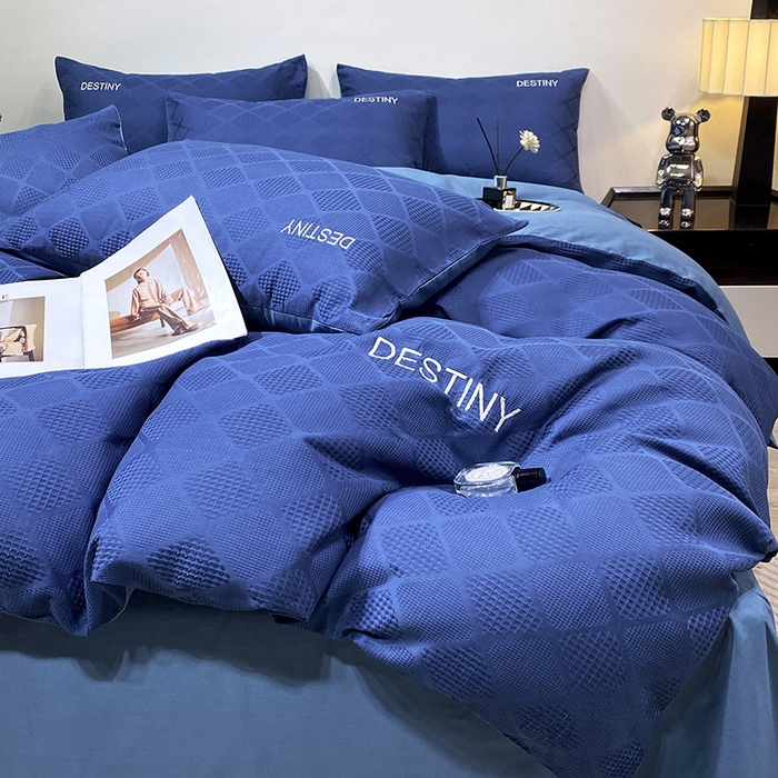 91家纺网 家纺一手货源 找家纺 小叮当家纺仓储工厂店 2025新款秋冬(热买家秀不断货)A类母婴级亲肤全棉纯棉华夫格提花纯棉刺绣四件套 菱形格-灰兰