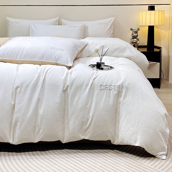 91家纺网 家纺一手货源 找家纺 小叮当家纺仓储工厂店 2025新款秋冬(热买家秀不断货)A类母婴级亲肤全棉纯棉华夫格提花纯棉刺绣四件套 千鸟格-本白