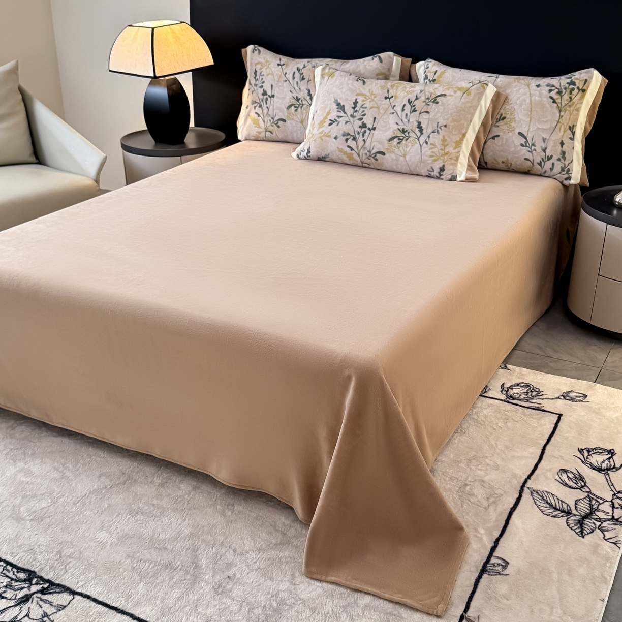 91家纺网 家纺一手货源 找家纺 KA家纺 2025新款秋冬轻奢高克重双拼角牛奶绒四件套 鎏金岁月