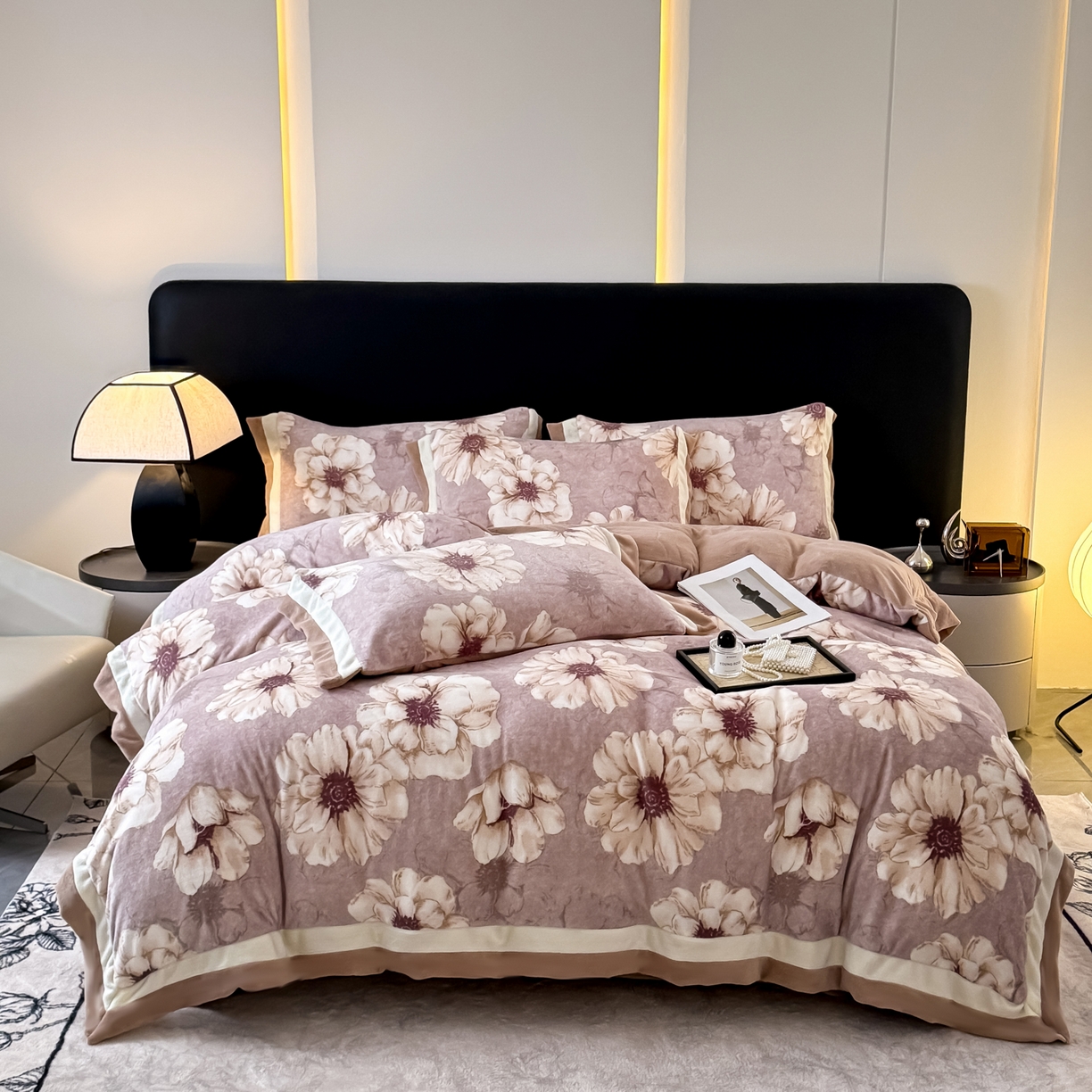 91家纺网 家纺一手货源 找家纺 KA家纺 2025新款秋冬轻奢高克重双拼角牛奶绒四件套 虞美人