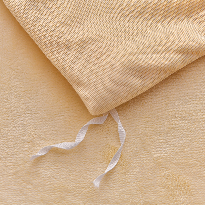 91家纺网 家纺一手货源 找家纺 畅畅家纺 2025新款亲肤舒适冬季保暖8斤重牛奶绒6D雕花绒床单四件套 千鸟格-奶黄