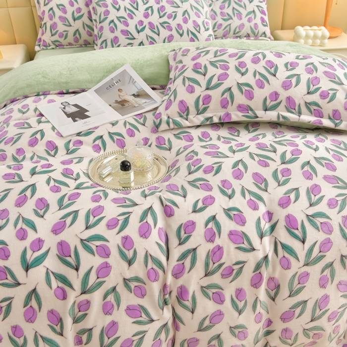 91家纺网 家纺一手货源 找家纺 畅畅家纺 2025新款亲肤舒适冬季保暖8斤重牛奶绒6D雕花绒床单四件套 郁金香