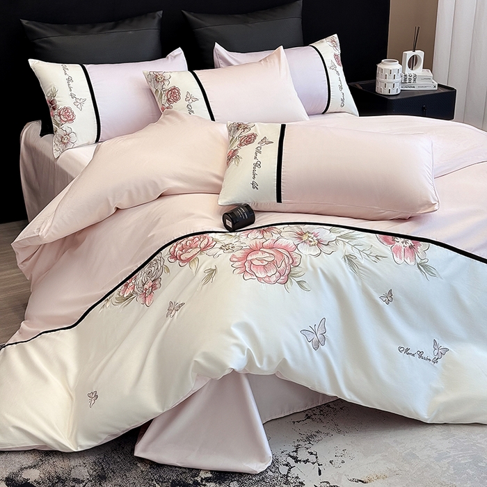 91家纺网 家纺一手货源 找家纺 优悦生活馆 2025新款亲肤新疆长绒棉四件套-花团锦簇风格二 花团锦簇-蜜糖粉