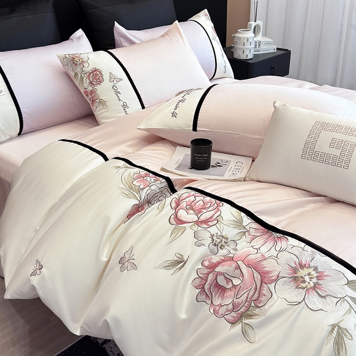 91家纺网 家纺一手货源 找家纺 优悦生活馆 2025新款亲肤新疆长绒棉四件套-花团锦簇风格二 花团锦簇-蜜糖粉