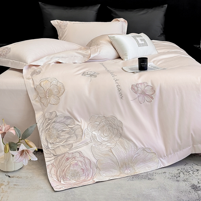 91家纺网 家纺一手货源 找家纺 （总）优悦生活馆 2025新款亲肤新疆长绒棉四件套-梦想花园风格二