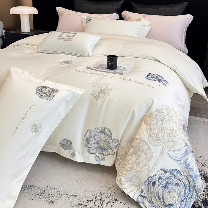 91家纺网 家纺一手货源 找家纺 优悦生活馆 2025新款亲肤新疆长绒棉四件套-梦想花园风格二 梦想花园-云朵白