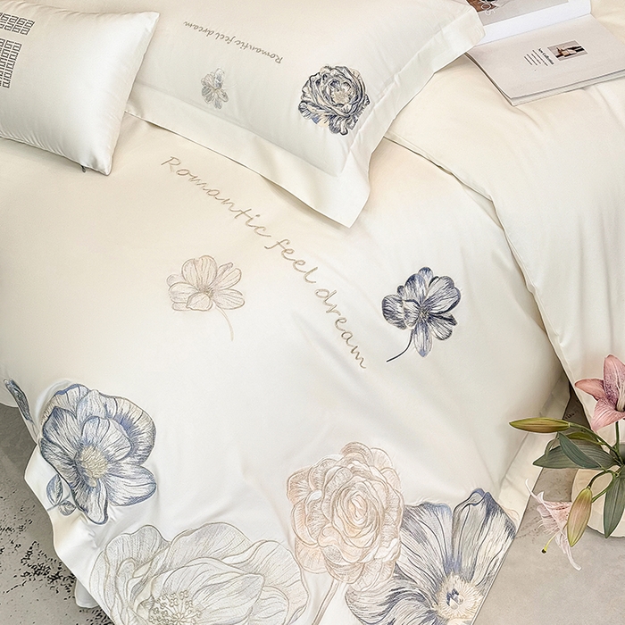 91家纺网 家纺一手货源 找家纺 优悦生活馆 2025新款亲肤新疆长绒棉四件套-梦想花园风格二 梦想花园-云朵白