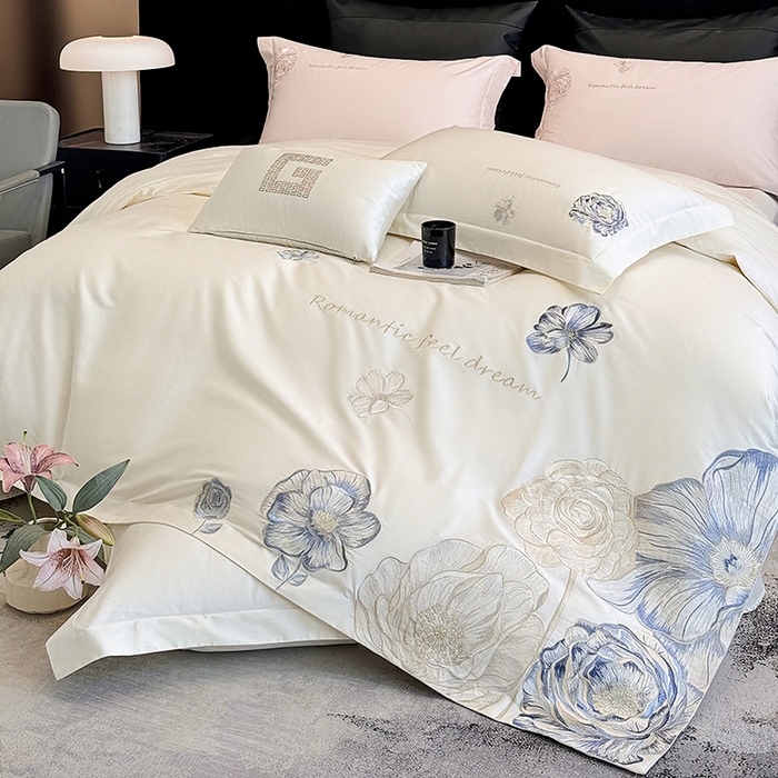 91家纺网 家纺一手货源 找家纺 优悦生活馆 2025新款亲肤新疆长绒棉四件套-梦想花园风格二 梦想花园-云朵白