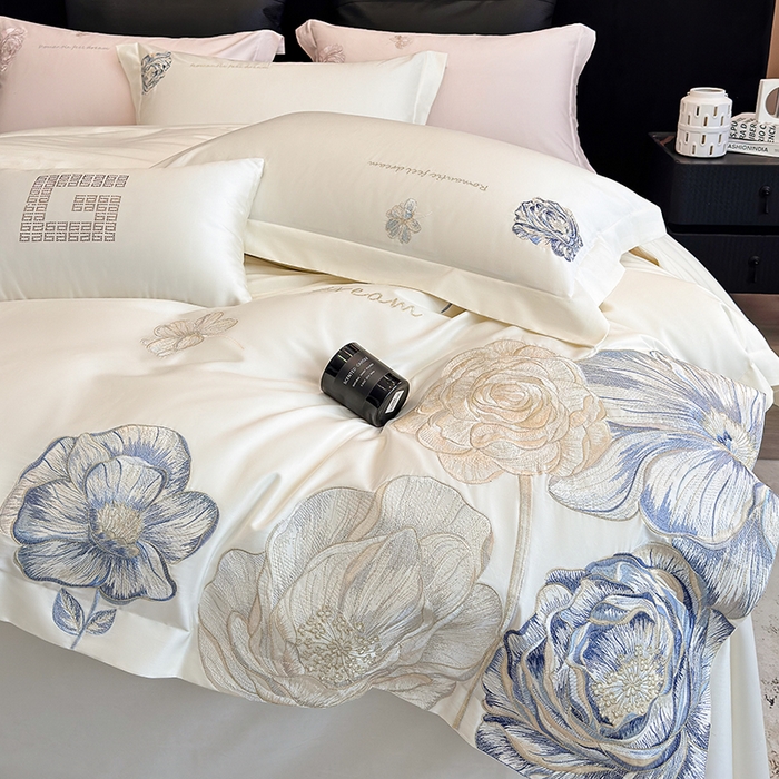 91家纺网 家纺一手货源 找家纺 优悦生活馆 2025新款亲肤新疆长绒棉四件套-梦想花园风格二 梦想花园-云朵白