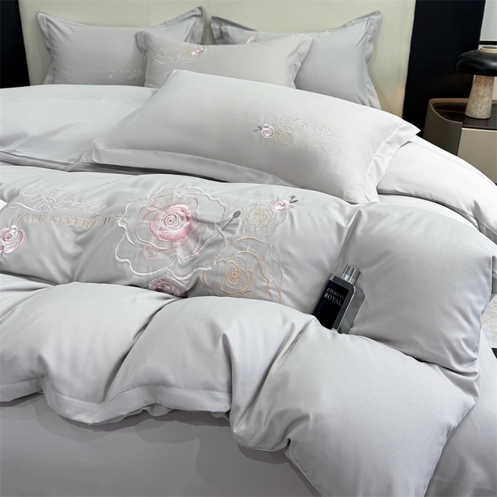 91家纺网 家纺一手货源 找家纺 悦织湾家纺 90克磨毛刺绣纯色四件套2025新款轻奢韩版公主风精致床上用品绣花亲肤水洗棉4件套 遇见-灰色