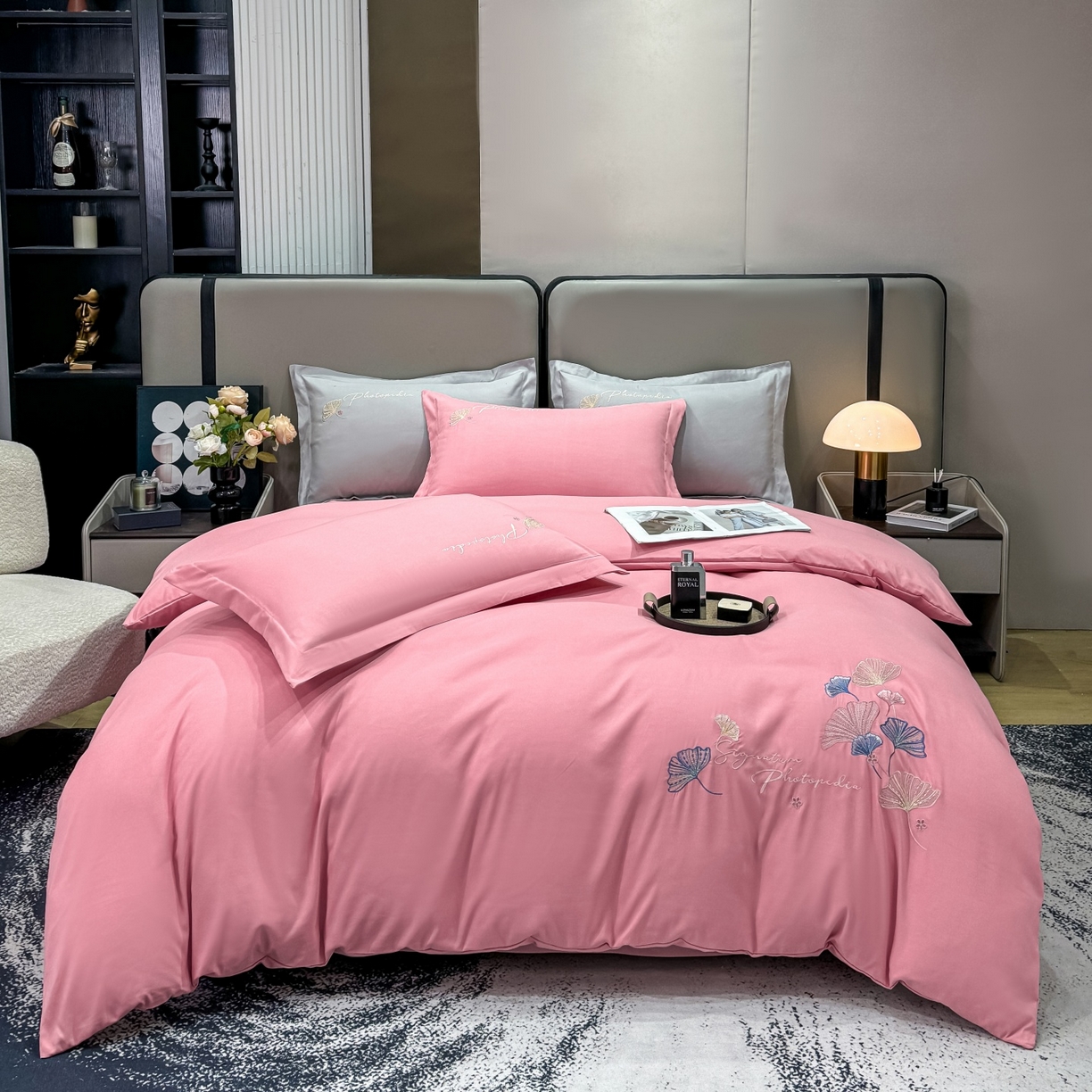 91家纺网 家纺一手货源 找家纺 （总）悦织湾家纺 90克磨毛刺绣纯色四件套2025新款轻奢韩版公主风精致床上用品绣花亲肤水洗棉4件套