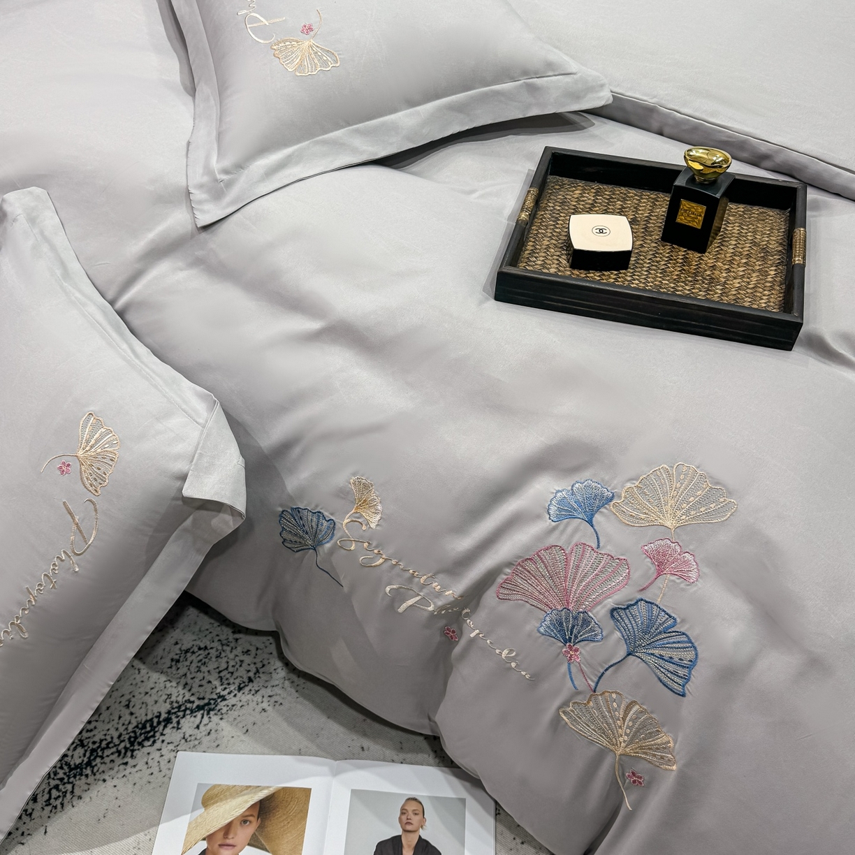 91家纺网 家纺一手货源 找家纺 （总）悦织湾家纺 90克磨毛刺绣纯色四件套2025新款轻奢韩版公主风精致床上用品绣花亲肤水洗棉4件套