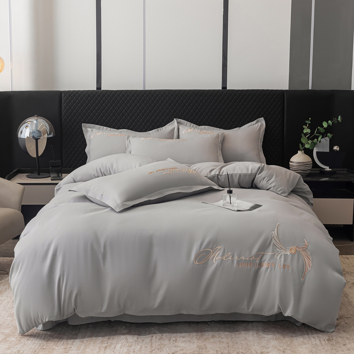 悦织湾家纺 90克磨毛刺绣纯色四件套2025新款轻奢韩版公主风精致床上用品绣花亲肤水洗棉4件套 宽境-浅灰