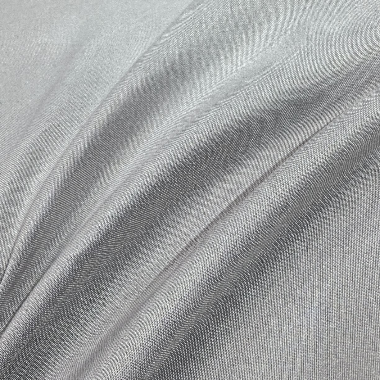 91家纺网 家纺一手货源 找家纺 （总）悦织湾家纺 90克磨毛刺绣纯色四件套2025新款轻奢韩版公主风精致床上用品绣花亲肤水洗棉4件套