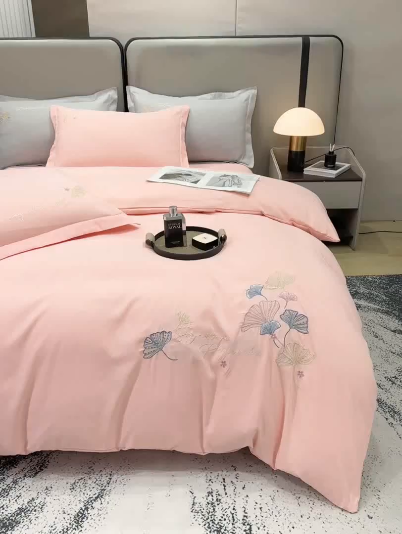 91家纺网 家纺一手货源 找家纺 悦织湾家纺 90克磨毛刺绣纯色四件套2025新款轻奢韩版公主风精致床上用品绣花亲肤水洗棉4件套 新银杏-玉色