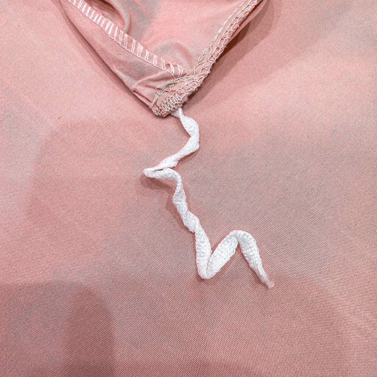 91家纺网 家纺一手货源 找家纺 悦织湾家纺 90克磨毛刺绣纯色四件套2025新款轻奢韩版公主风精致床上用品绣花亲肤水洗棉4件套 诗诺-玉色