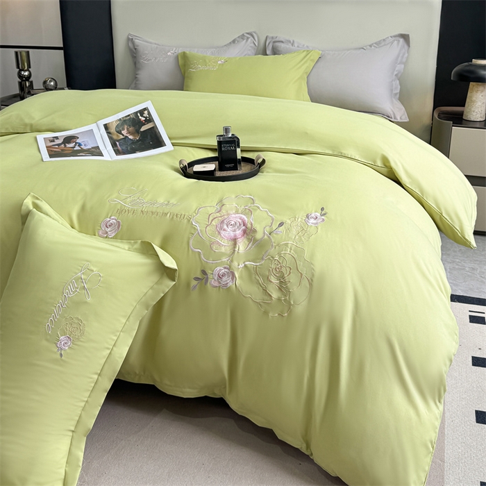 91家纺网 家纺一手货源 找家纺 悦织湾家纺 90克磨毛刺绣纯色四件套2025新款轻奢韩版公主风精致床上用品绣花亲肤水洗棉4件套 遇见-果绿