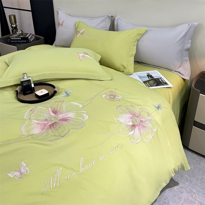 91家纺网 家纺一手货源 找家纺 悦织湾家纺 90克磨毛刺绣纯色四件套2025新款轻奢韩版公主风精致床上用品绣花亲肤水洗棉4件套 琪亚娜-果绿