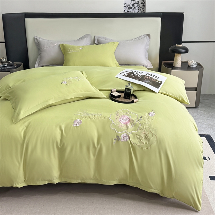 91家纺网 家纺一手货源 找家纺 悦织湾家纺 90克磨毛刺绣纯色四件套2025新款轻奢韩版公主风精致床上用品绣花亲肤水洗棉4件套 遇见-果绿