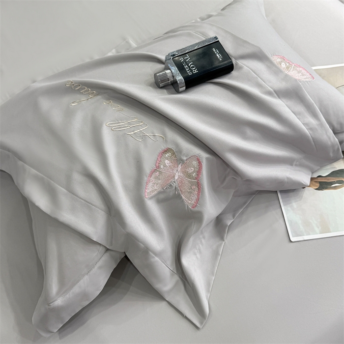 91家纺网 家纺一手货源 找家纺 悦织湾家纺 90克磨毛刺绣纯色四件套2025新款轻奢韩版公主风精致床上用品绣花亲肤水洗棉4件套 琪亚娜-灰色