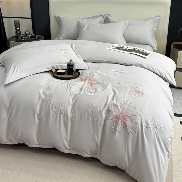 91家纺网 家纺一手货源 找家纺 悦织湾家纺 90克磨毛刺绣纯色四件套2025新款轻奢韩版公主风精致床上用品绣花亲肤水洗棉4件套 琪亚娜-灰色