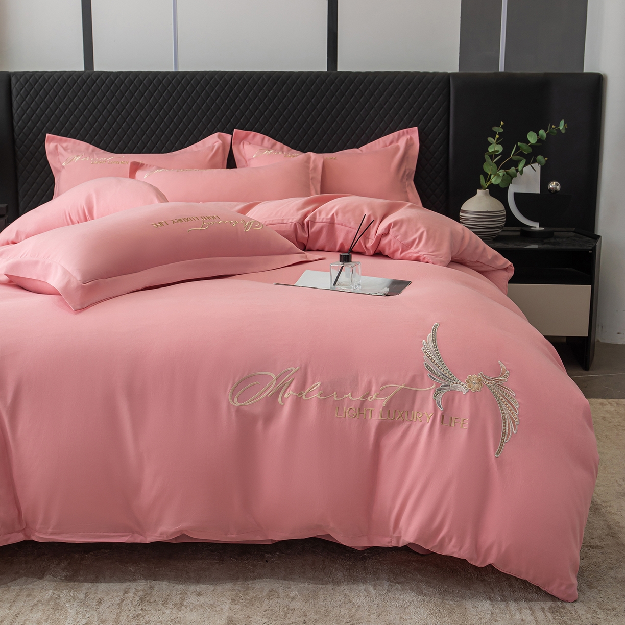 91家纺网 家纺一手货源 找家纺 悦织湾家纺 90克磨毛刺绣纯色四件套2025新款轻奢韩版公主风精致床上用品绣花亲肤水洗棉4件套 宽境-玉色