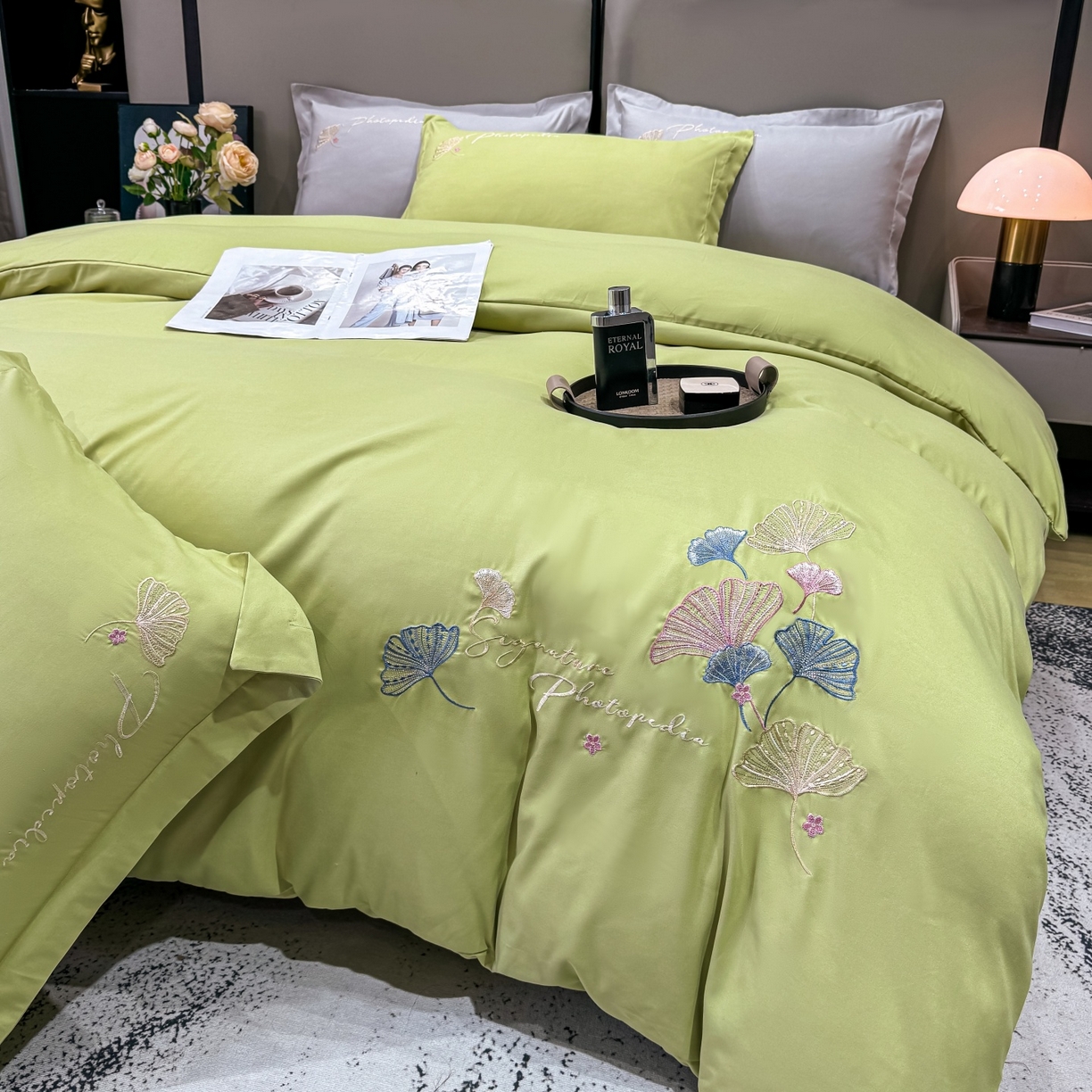 91家纺网 家纺一手货源 找家纺 悦织湾家纺 90克磨毛刺绣纯色四件套2025新款轻奢韩版公主风精致床上用品绣花亲肤水洗棉4件套 新银杏-果绿