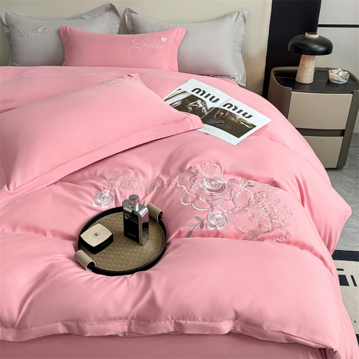 91家纺网 家纺一手货源 找家纺 悦织湾家纺 90克磨毛刺绣纯色四件套2025新款轻奢韩版公主风精致床上用品绣花亲肤水洗棉4件套 遇见-玉色