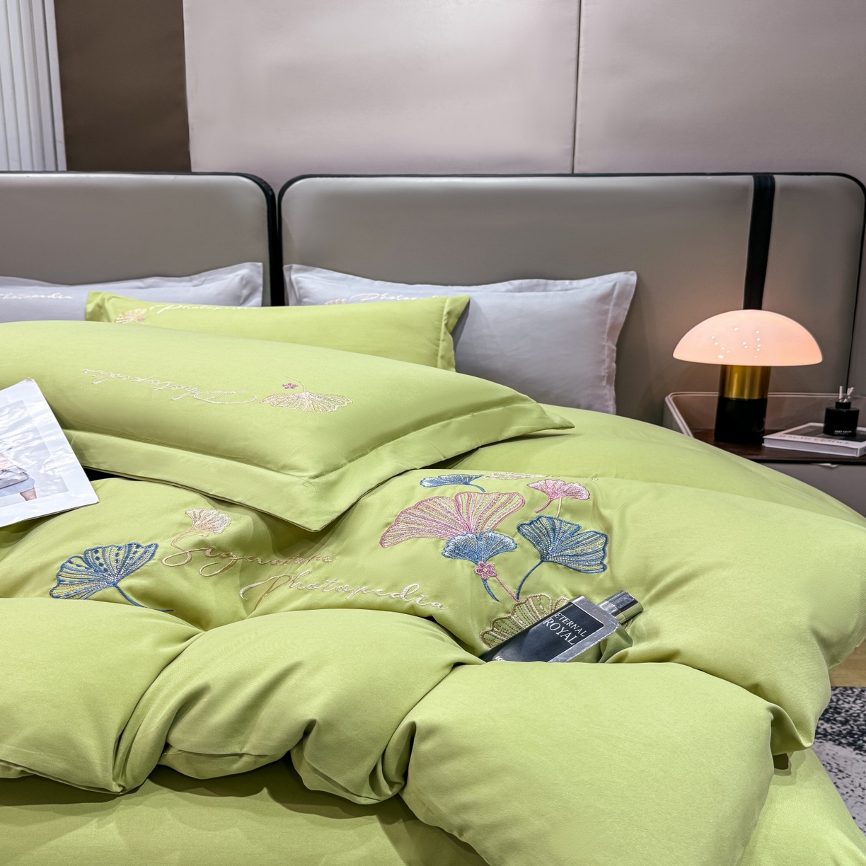 91家纺网 家纺一手货源 找家纺 悦织湾家纺 90克磨毛刺绣纯色四件套2025新款轻奢韩版公主风精致床上用品绣花亲肤水洗棉4件套 新银杏-果绿