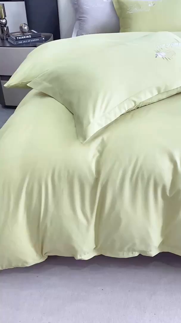 91家纺网 家纺一手货源 找家纺 悦织湾家纺 90克磨毛刺绣纯色四件套2025新款轻奢韩版公主风精致床上用品绣花亲肤水洗棉4件套 遇见-果绿