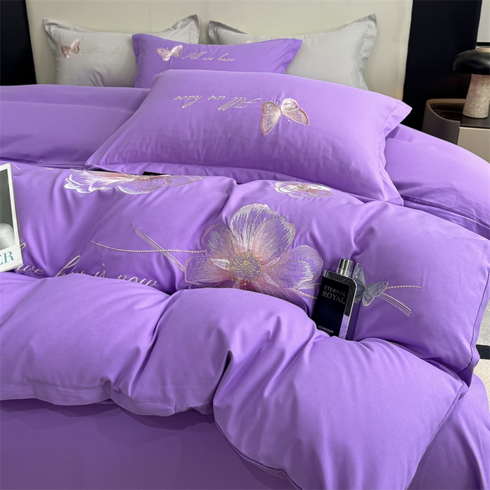 91家纺网 家纺一手货源 找家纺 悦织湾家纺 90克磨毛刺绣纯色四件套2025新款轻奢韩版公主风精致床上用品绣花亲肤水洗棉4件套 琪亚娜-紫色
