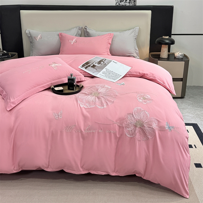 91家纺网 家纺一手货源 找家纺 悦织湾家纺 90克磨毛刺绣纯色四件套2025新款轻奢韩版公主风精致床上用品绣花亲肤水洗棉4件套 琪亚娜-玉色