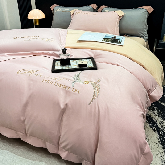 91家纺网 家纺一手货源 找家纺 悦织湾家纺 亲肤120克水洗棉磨毛刺绣纯色四件套2025新款轻奢韩版公主风精致床上用品绣花4件套 宽境粉玉