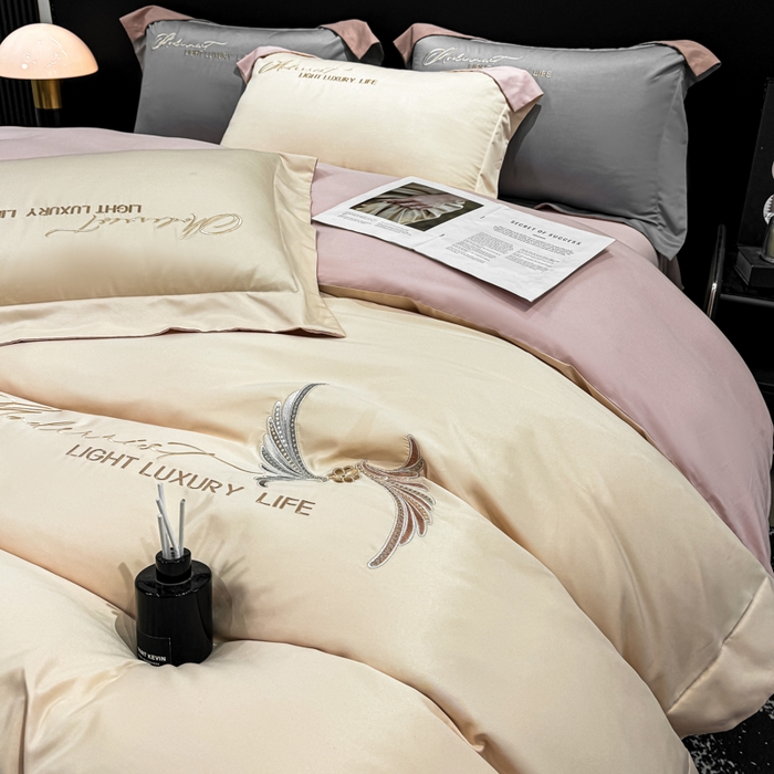 91家纺网 家纺一手货源 找家纺 悦织湾家纺 亲肤120克水洗棉磨毛刺绣纯色四件套2025新款轻奢韩版公主风精致床上用品绣花4件套 宽境香槟