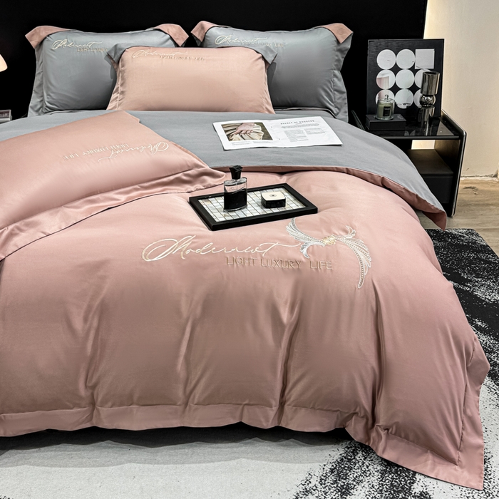 91家纺网 家纺一手货源 找家纺 悦织湾家纺 亲肤120克水洗棉磨毛刺绣纯色四件套2025新款轻奢韩版公主风精致床上用品绣花4件套 宽境豆沙