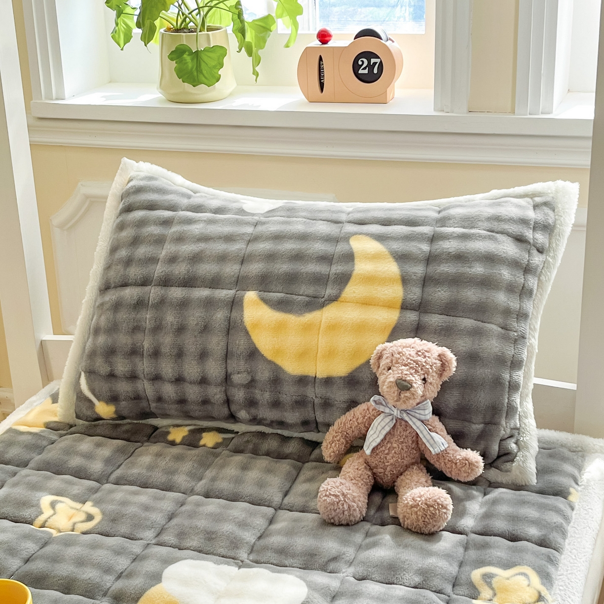 91家纺网 家纺一手货源 找家纺 缦吉 2025新款泡泡兔毛牛奶绒床垫 繁星满天（全网最低）