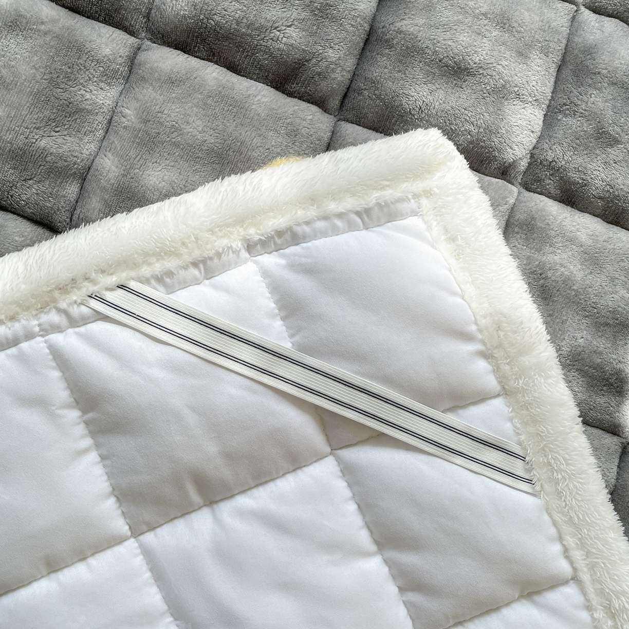 91家纺网 家纺一手货源 找家纺 缦吉 2025新款泡泡兔毛牛奶绒床垫 繁星满天（全网最低）