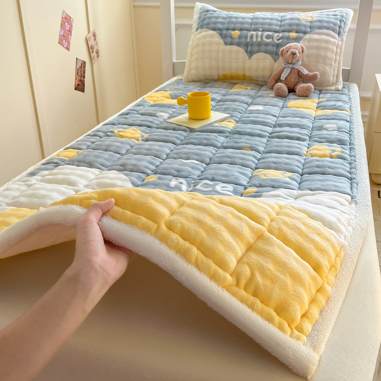 91家纺网 家纺一手货源 找家纺 缦吉 2025新款泡泡兔毛牛奶绒床垫 星空幻想（全网最低）