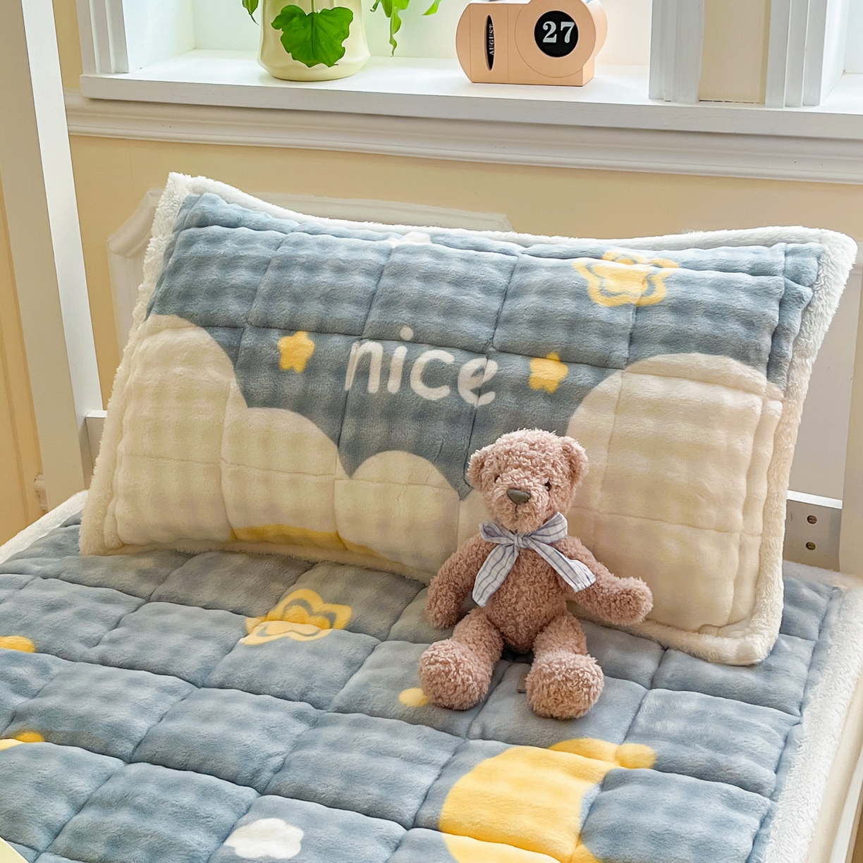 91家纺网 家纺一手货源 找家纺 缦吉 2025新款泡泡兔毛牛奶绒床垫 星空幻想（全网最低）