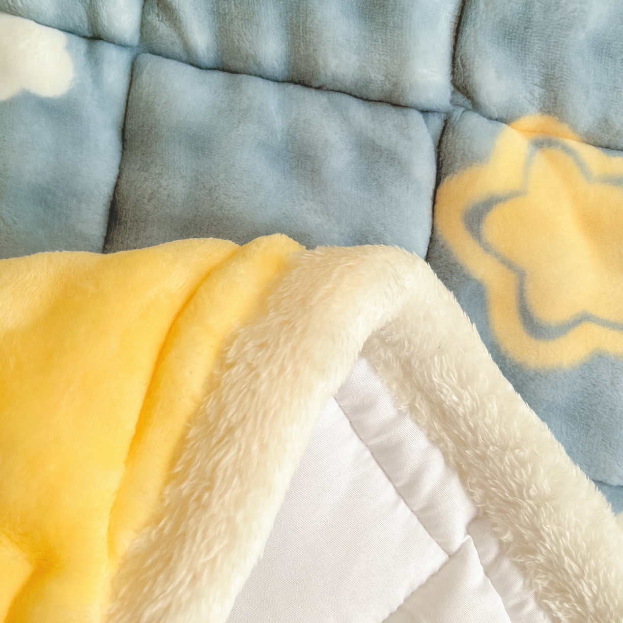 91家纺网 家纺一手货源 找家纺 缦吉 2025新款泡泡兔毛牛奶绒床垫 星空幻想（全网最低）