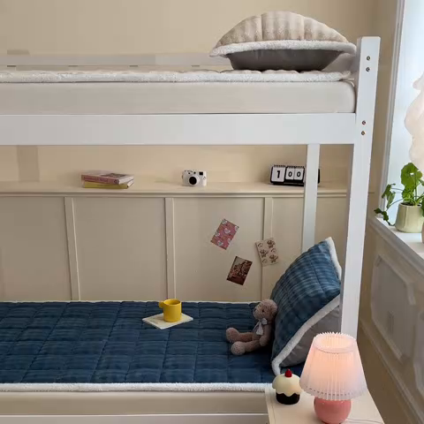 91家纺网 家纺一手货源 找家纺 缦吉 2025新款泡泡兔毛牛奶绒床垫 深海蓝色（全网最低）