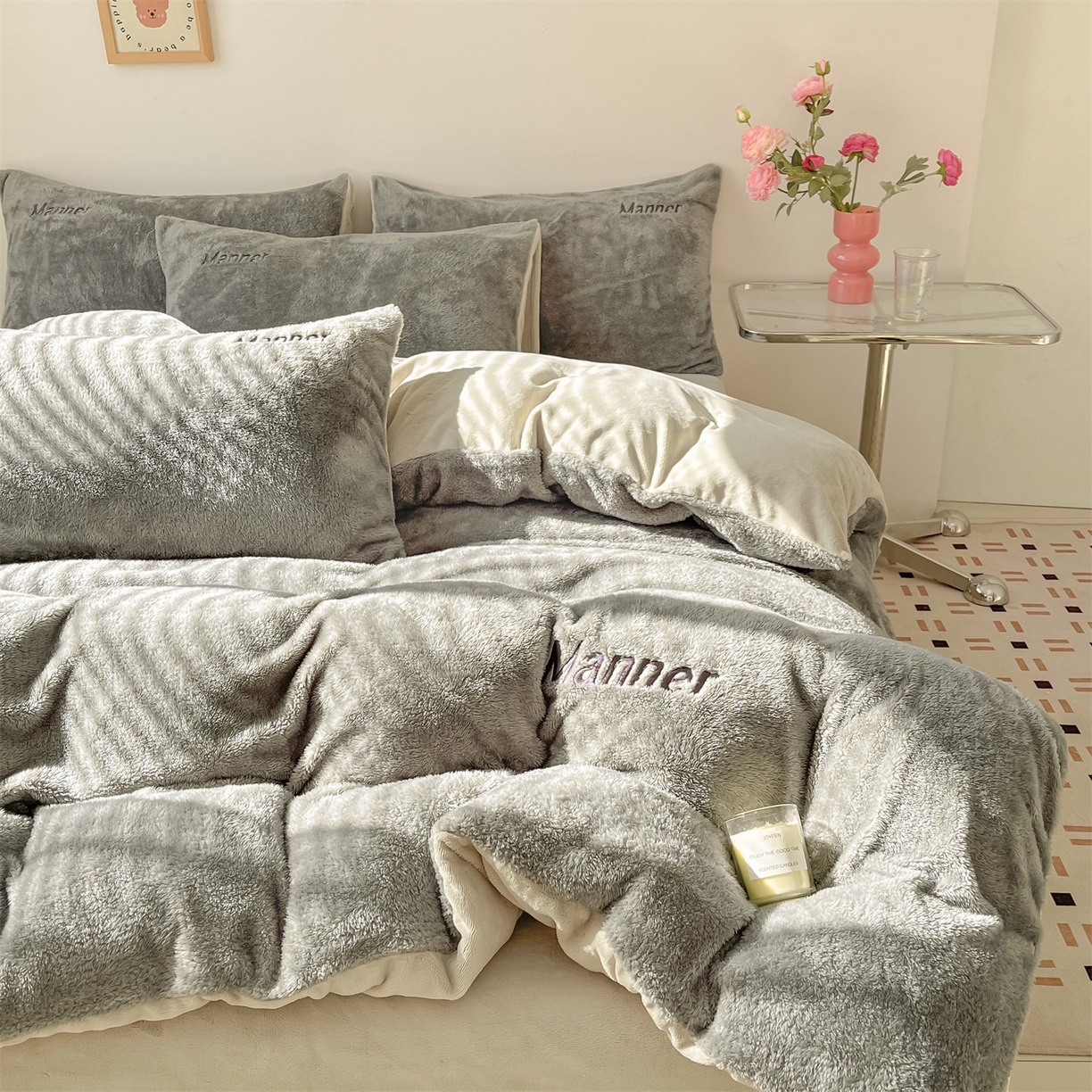 91家纺网 家纺一手货源 找家纺 （总）梦幻之城 2025新款牛奶绒刺绣四件套-凯勒系列B款