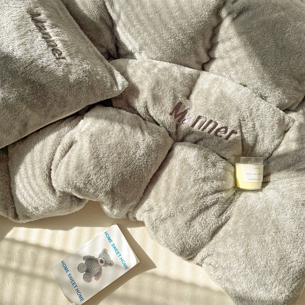 91家纺网 家纺一手货源 找家纺 （总）梦幻之城 2025新款牛奶绒刺绣四件套-凯勒系列B款