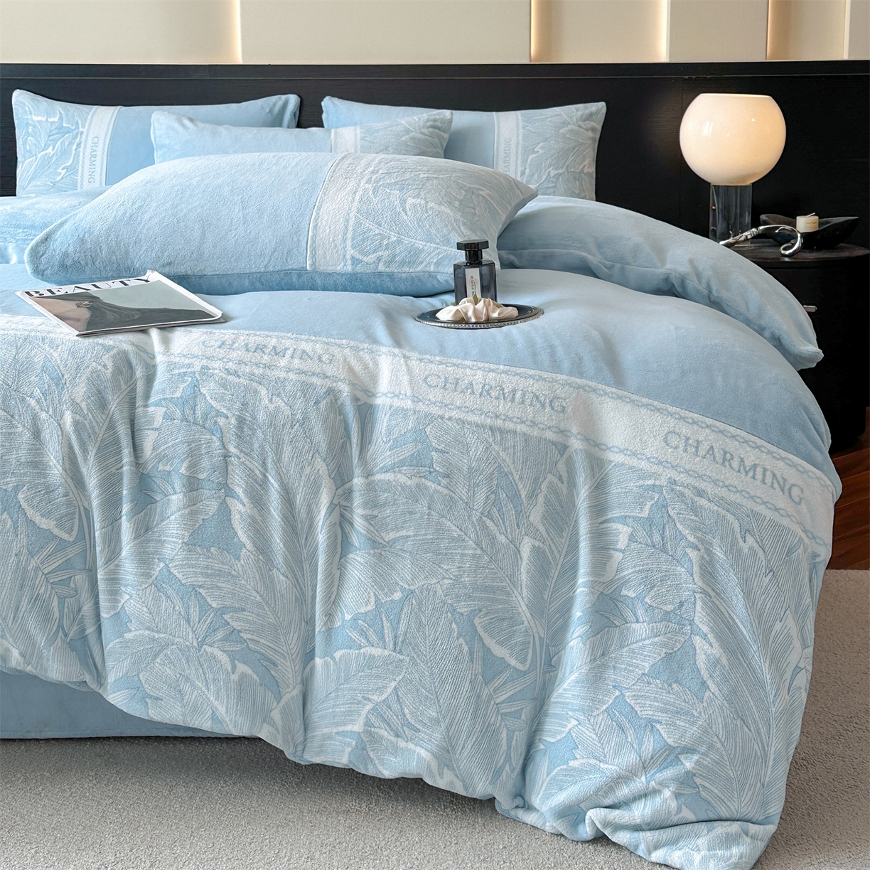 91家纺网 家纺一手货源 找家纺 梦幻之城 2025新款牛奶绒刺绣款四件套-苏缦 天空蓝