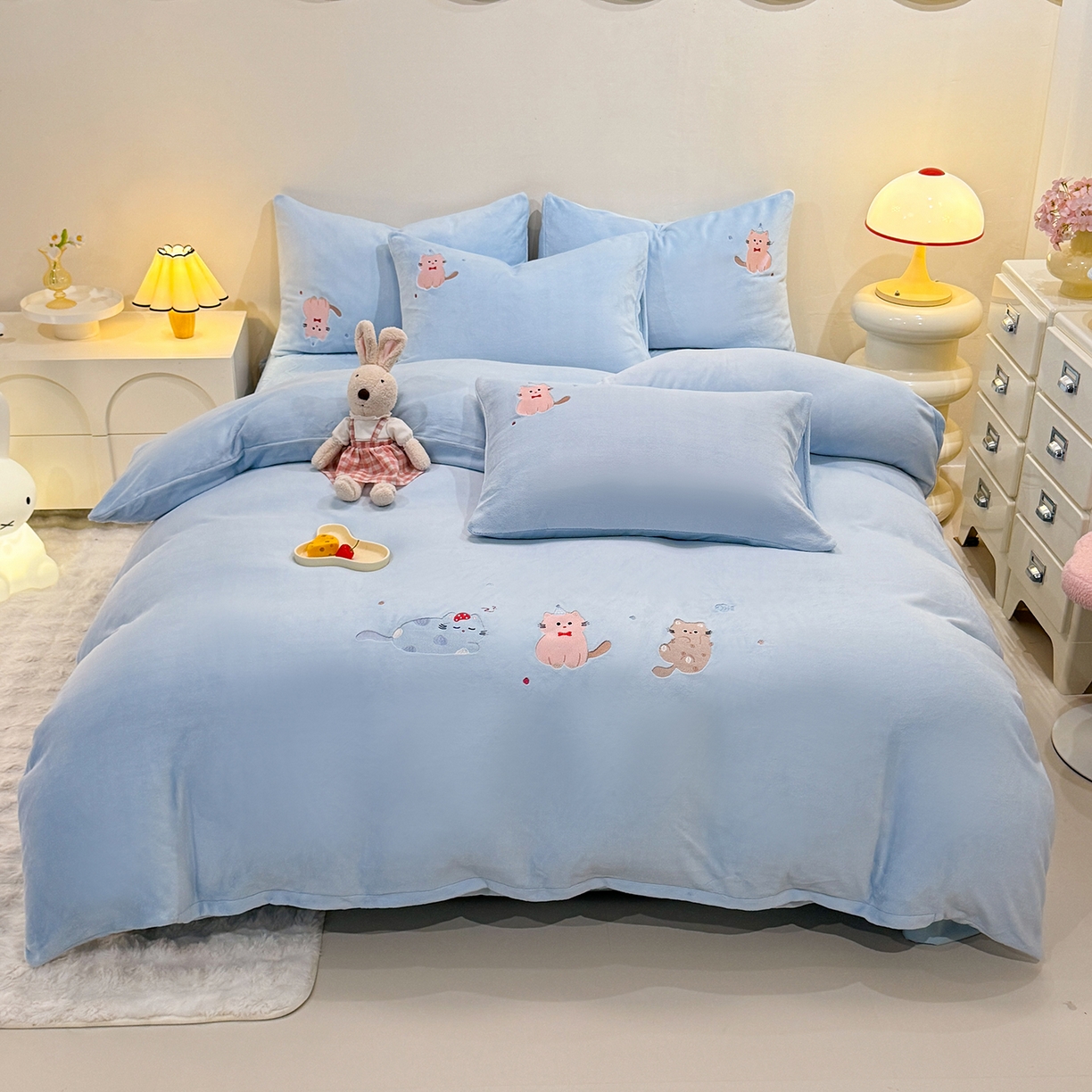 新方向 2025新款全消光A类刺绣牛奶绒四件套-可爱猫 可爱猫-星月蓝