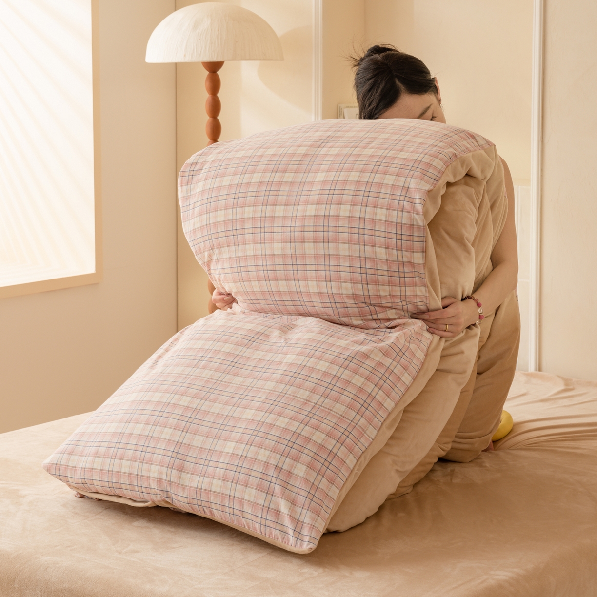 91家纺网 家纺一手货源 找家纺 雯雨家纺 2025新款一面全棉一面牛奶绒可拆洗冬被被子被芯春秋被被子被芯 棉绒-凯利咖