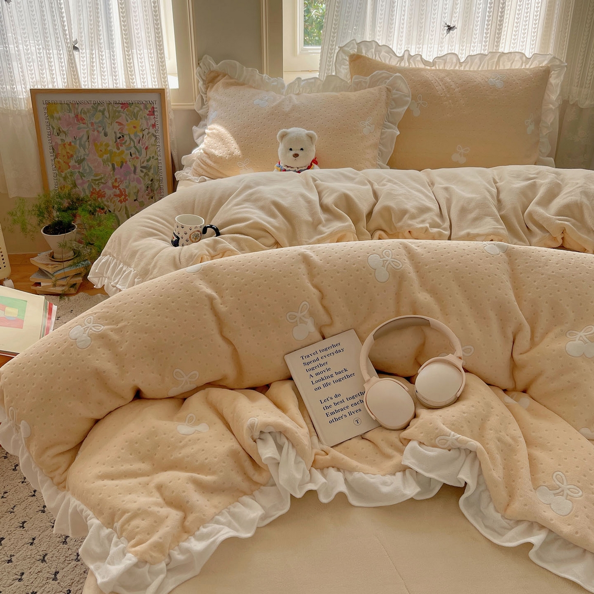 91家纺网 家纺一手货源 找家纺 （总）三朵家纺 2025新款韩系花边雕花绒牛奶绒法莱绒四件套